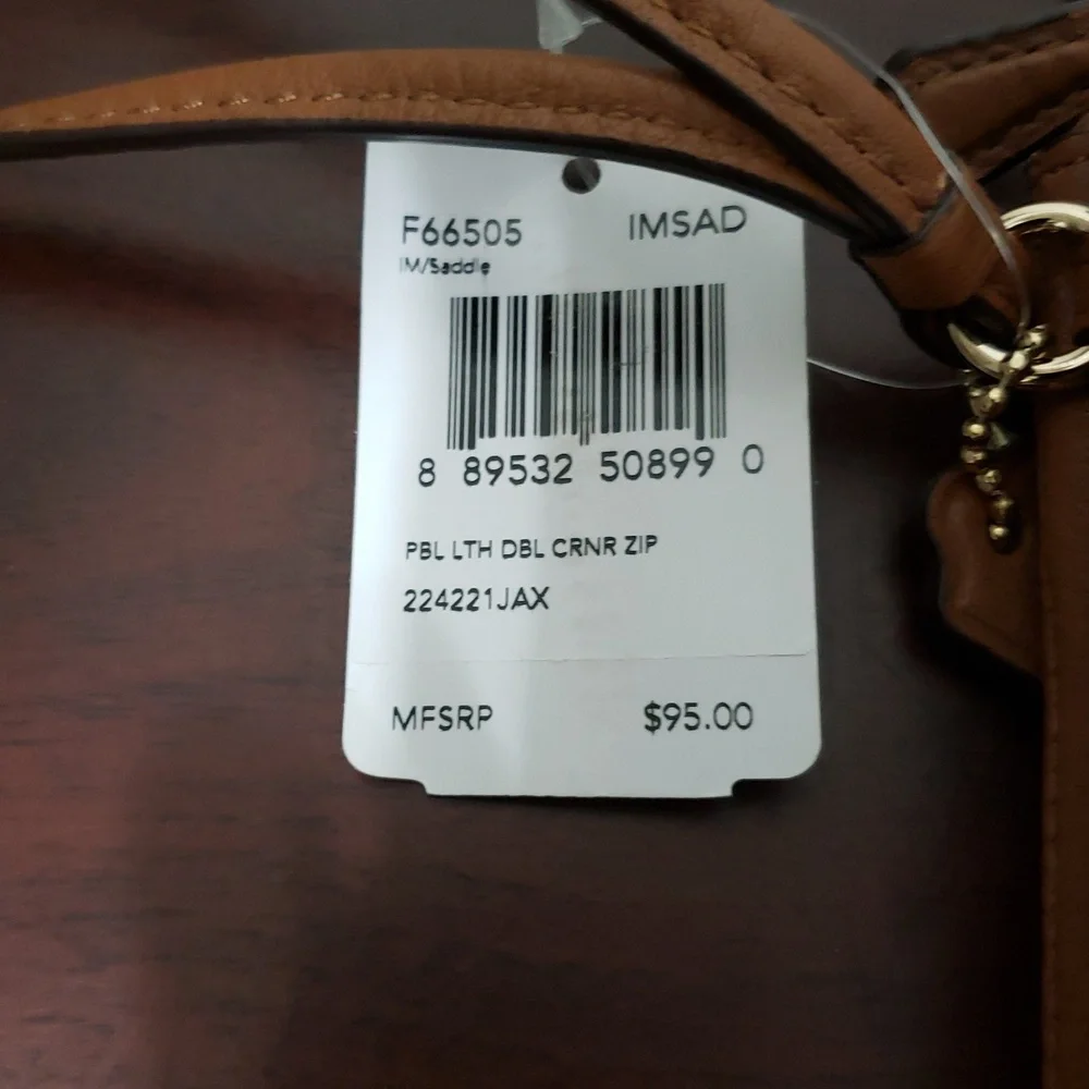 Coach Pebbled Leather Double Corner Zip Compartment‎ Wristlet NWT (TAN ONLY)